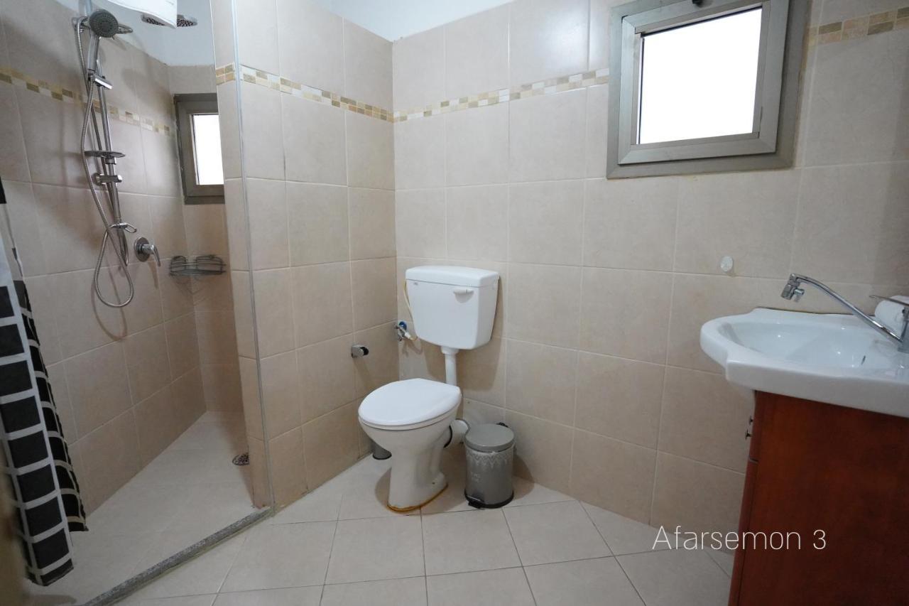Yalarent Afarsemon Apartments With Pool - For Families & Couples Eilat Eksteriør bilde