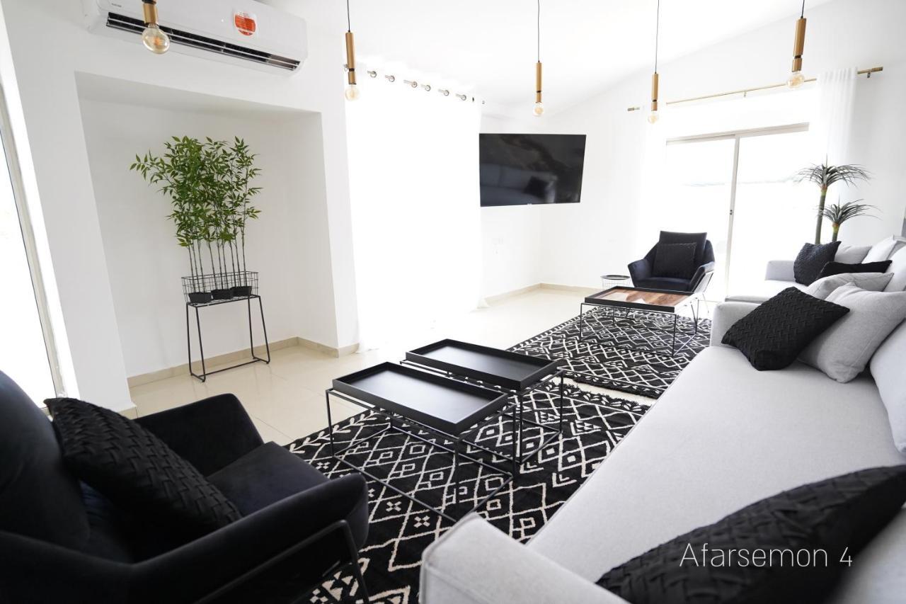 Yalarent Afarsemon Apartments With Pool - For Families & Couples Eilat Eksteriør bilde