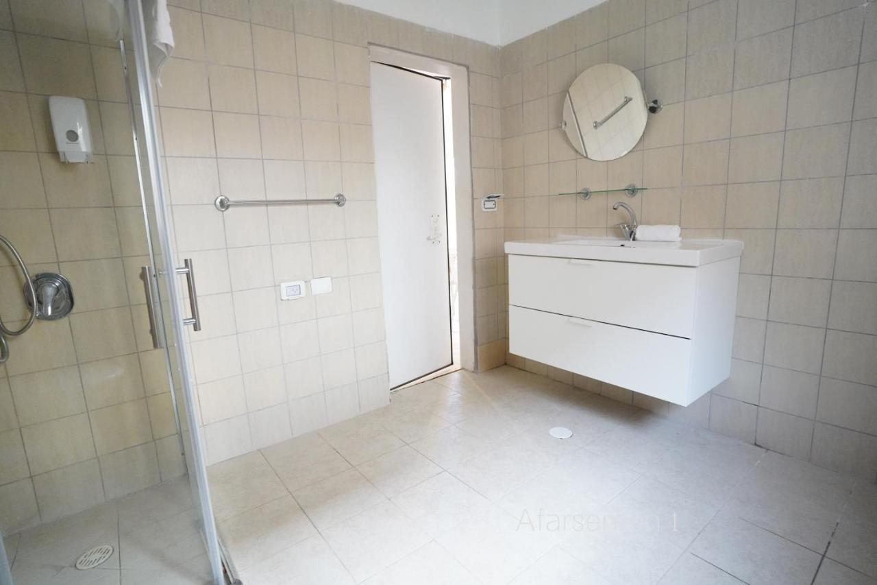 Yalarent Afarsemon Apartments With Pool - For Families & Couples Eilat Eksteriør bilde