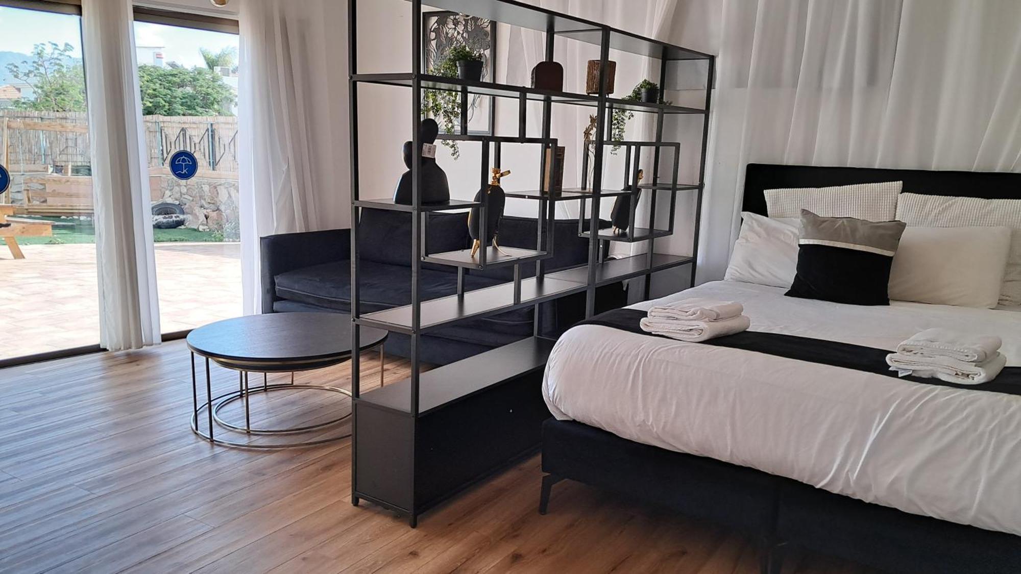 Yalarent Afarsemon Apartments With Pool - For Families & Couples Eilat Eksteriør bilde